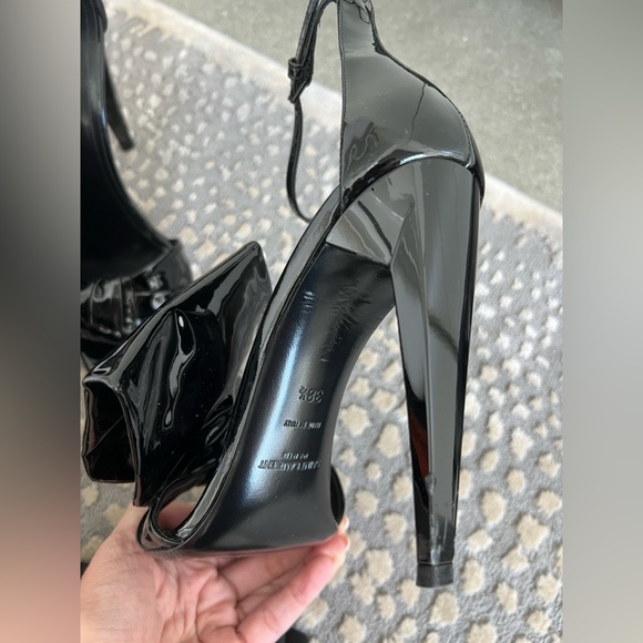 Authentic RARE YSL HEEL with bow detail - Picture 4 of 9